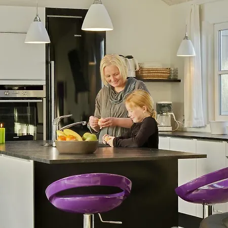 Luxus-poolhaus L21 *