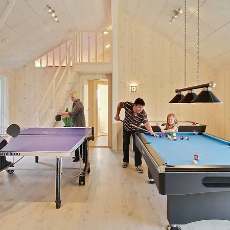 Luksus-poolhus L21 Holiday home Harboor