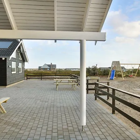 Luksus-poolhus L21 Holiday home *