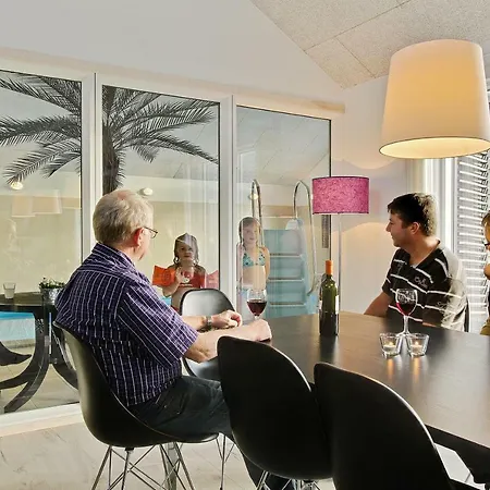 Luksus-poolhus L21 Holiday home Harboor