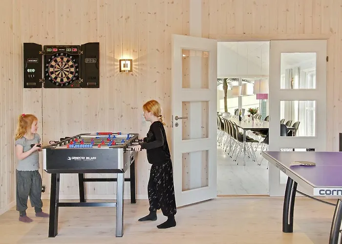 Дом отдыха Luksus-poolhus L21 Harboor